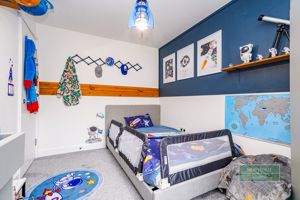 Photo 6- click for photo gallery